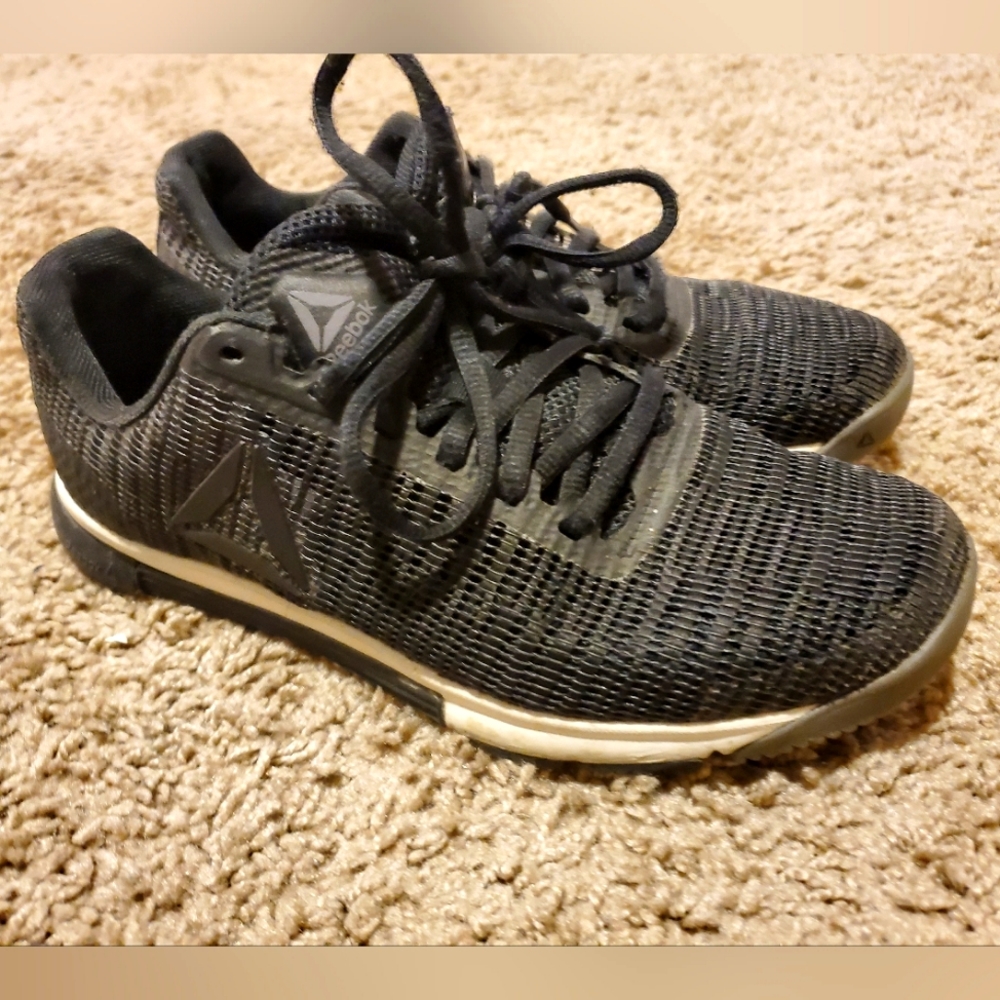 Reebok Shoes - Picture 3 of 6
